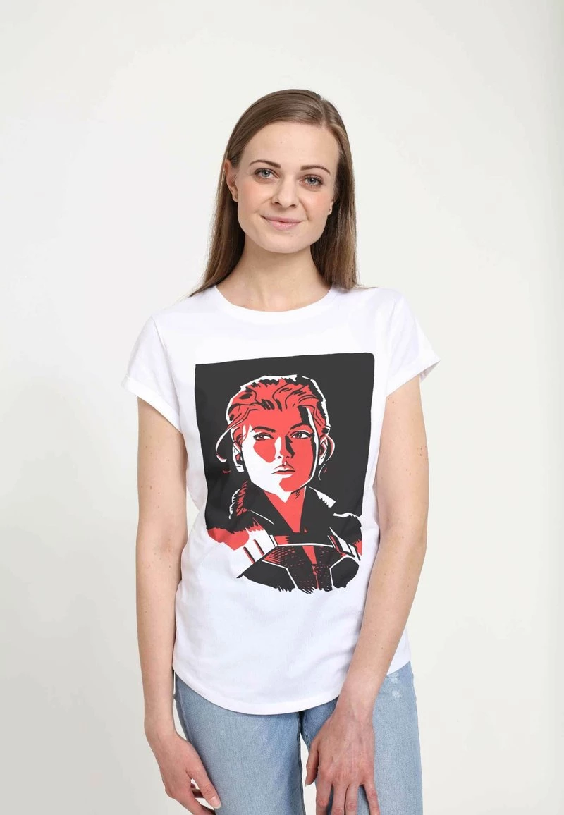 Henry Tiger Damen MARVEL BLACK WIDOW: MOVIE - WIDOW PORTRAIT - T-Shirt Print - White 1 Henry Tiger Damen MARVEL BLACK WIDOW: MOVIE - WIDOW PORTRAIT - T-Shirt Print - White